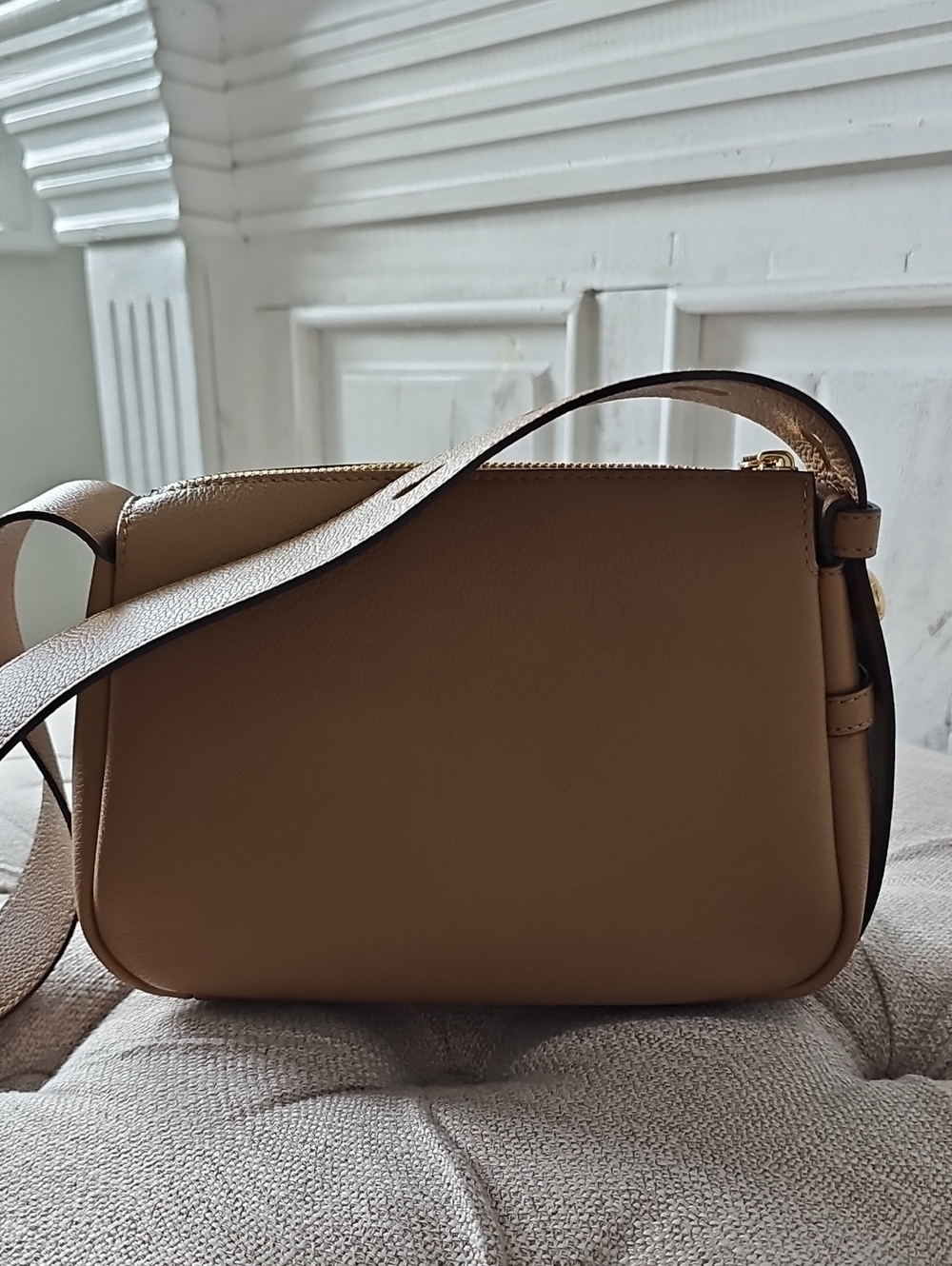 Tory Burch - Picture 2 of 6